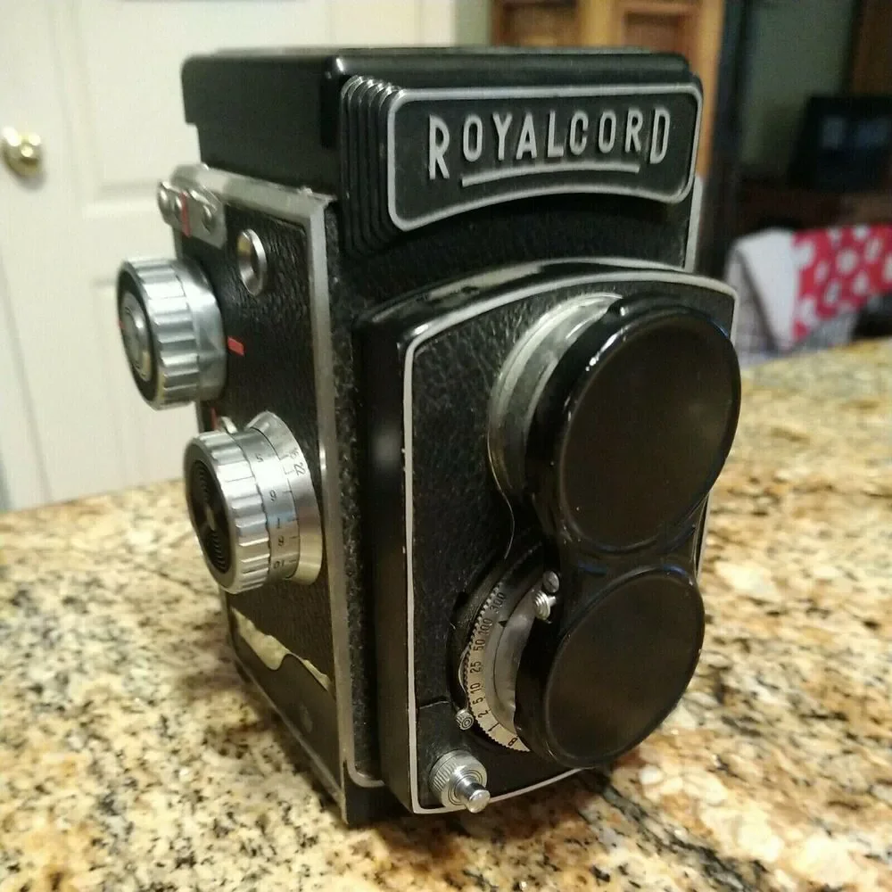 Very Rare Royalcord Twin Lens Reflex Camera w/ Horinor Anastigmat f/3.5 7.5cm